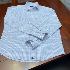 UNTUCKit mens shirt